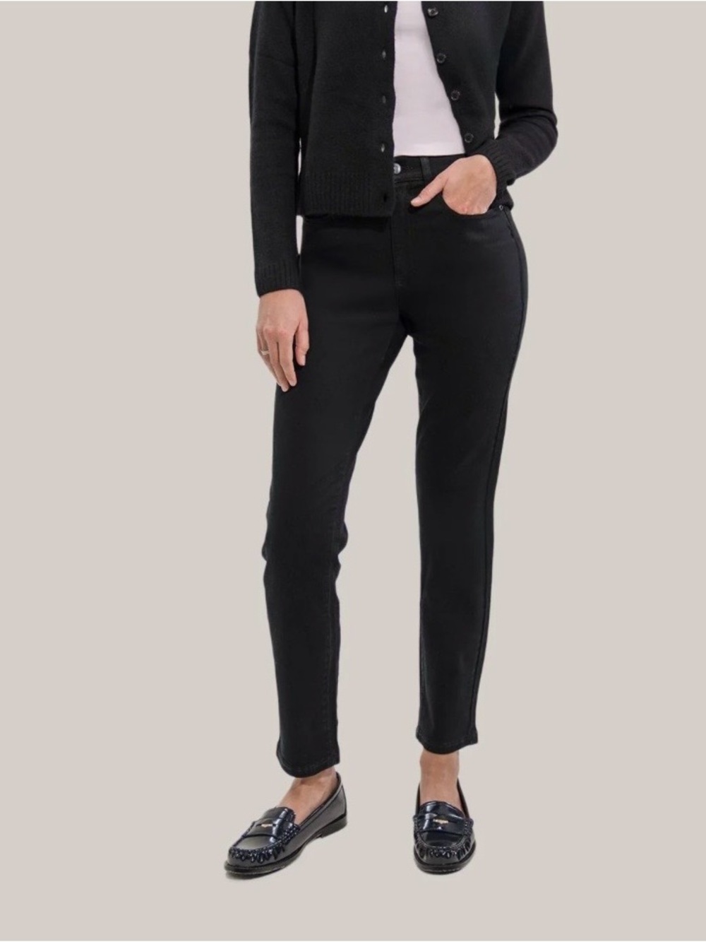 BNWOT EMILY SLIM YOGA JEANS / BLACK RAVEN